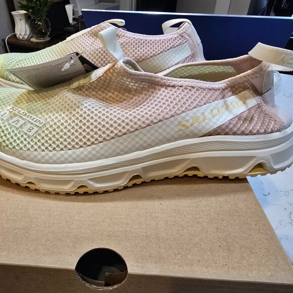 NEW Men’s 10 SALOMON RX Moc 3.0 Slip-On Sneaker L47491 Cloud Pink/White Jade - Picture 1 of 12